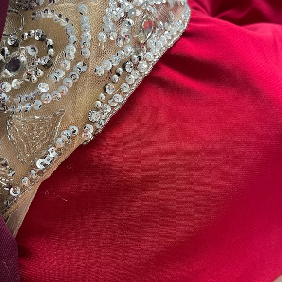 Backless Prom Dress - Picture 5 of 6